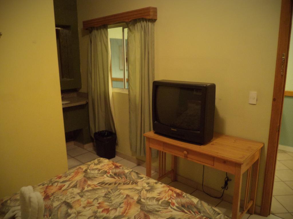 Hotel Diaz Tijuana Chambre photo